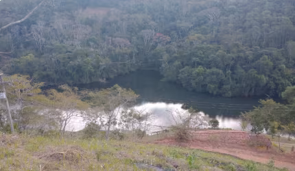 Terreno em condomínio em Areal