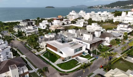 Casa 5 Dormitórios – Jurerê – Florianópolis, SC