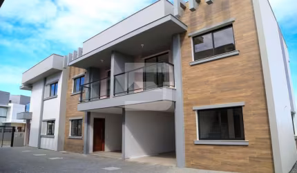 Casa com 3 Dormitórios – Campeche – Florianópolis/SC