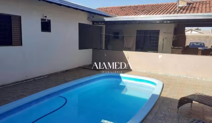 Casa com 2 Quartos Piscina e Churrasqueira  à venda, 130 m² por R$ 320.000 - Jardim São Vicente Palloti - Londrina/PR