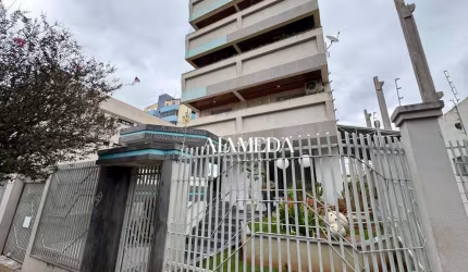 Apartamento com 3 Quartos sendo 1 Suíte Mobiliado, 110 m² - aluguel por R$ 2.350/mês - Centro - Londrina/PR