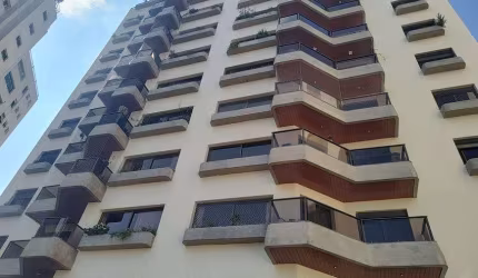 Oportunidade! Alto Lapa, apto 172 mts, 3 dorms com 1 suite, depósito, 3 vagas.