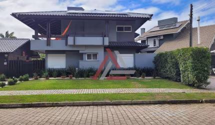Casa com 5 quartos à venda, 275 m² por R$ 7.900.000 - Jurerê Internacional - Florianópolis/SC
