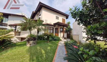 Casa com 5 quartros à venda, 456 m² por R$ 4.900.000 - Jurerê Internacional - Florianópolis/SC