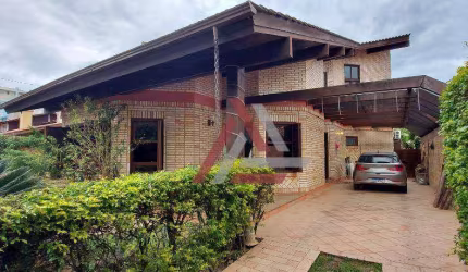 Casa com 7 quartos à venda por R$ 5.000.000 - Jurerê - Florianópolis/SC