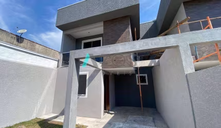 Sobrados com 03 dormitórios no Campo Pequeno em Colombo por R$580.000,00