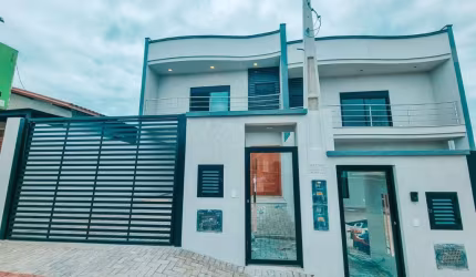 Sobrado com 3 dormitórios à venda, 160 m² por R$ 1.170.000,00 - Centro - Balneário Piçarras/SC