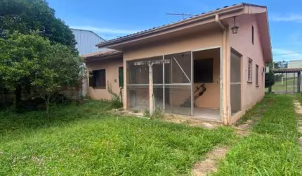 Casa para Venda em São Leopoldo, Pinheiro, 2 dormitórios, 1 banheiro, 4 vagas