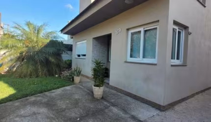 Casa para Venda em Esteio, Parque Amador, 2 dormitórios, 1 suíte, 2 banheiros, 4 vagas