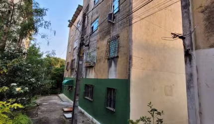 Apartamento 2/4 &#8211; 2º Andar Garagem Privativa &#8211; Cabula VI