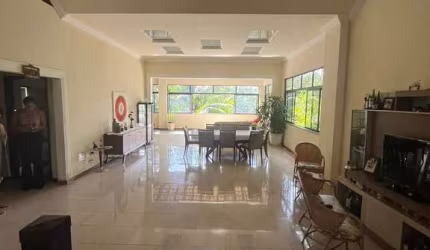 Casa 5/4 em Patamares &#8211; Colina C