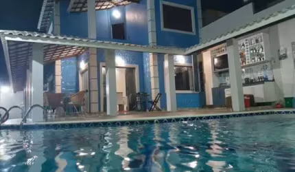 Casa 4/4 em Arembepe