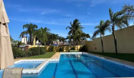 Casa em Lauro de Freitas 5/4