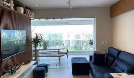 Apartamento de 4/4 Pituaçu.