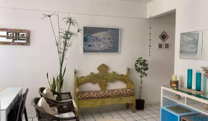 Apartamento 2 /4 com Dependência completa Imbuí