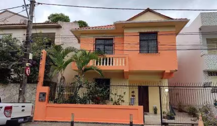 Casa duplex, solta, 5 suítes, no Boulevard Suíço &#8211; Nazaré – Salvador