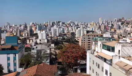 Apartamento com 3 quartos à venda em Belo Horizonte
