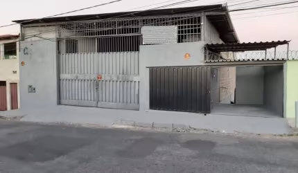 Galpão / Depósito / Armazém com 3 quartos à venda em Belo Horizonte