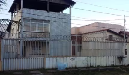 Casa com 8 quartos à venda em Serra