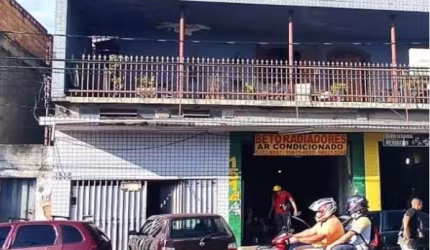 Casa com 3 quartos à venda em Contagem