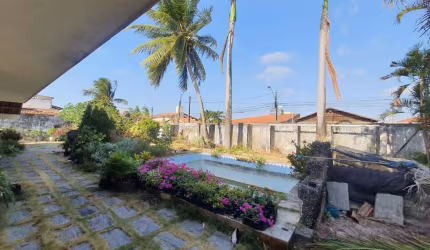 Invista em Terreno de 2115m² na Cidade dos Funcionários