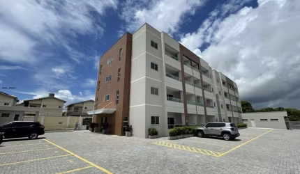 Apartamento dos Sonhos em Eusébio: Modernidade e Conforto!