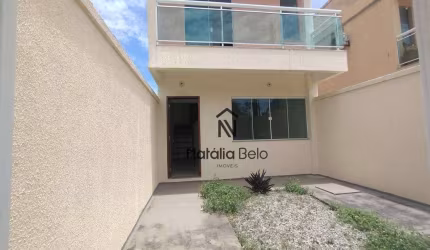 Duplex não geminada com 02 Suítes