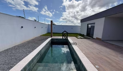 Casa linear com piscina e área de lazer no Viverde 2