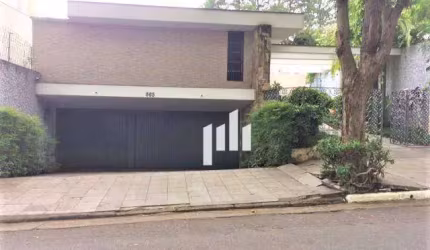 Térrea - 605 M2 - 3 Suítes - 3 Garagens - Jardim Cordeiro