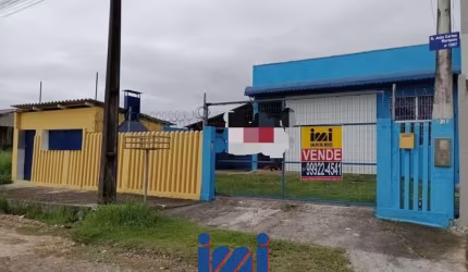 Barracão comercial e sobrado em Guaratuba