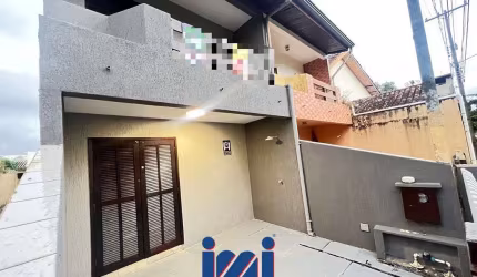 Sobrado 2 quartos em Matinhos
