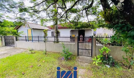 Casa a venda em Pontal do Sul
