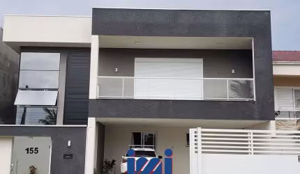 Sobrado com piscina faixa mar Junara Matinhos