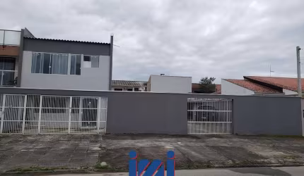 Sobrado faixa mar na praia