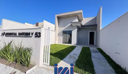 Casa nova em Matinhos 350 metros do mar