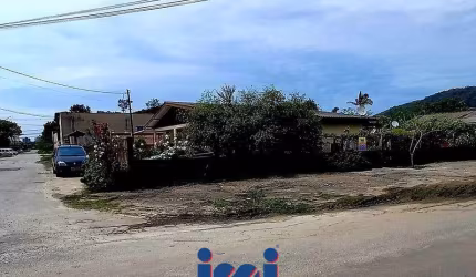 Terreno com residência para investidores matinhos