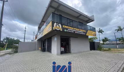 Sobrado com Sala comercial 02 Qudras do Mar