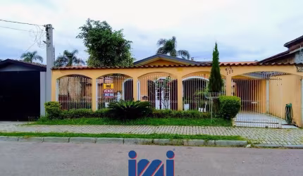 Casa com suíte em Campina de Siqueira