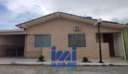 Casa a venda em Matinhos