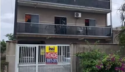 Apartamento com 03 dormitórios em Guaratuba