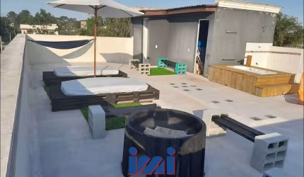 Sobrado estilo colonial no litoral a venda