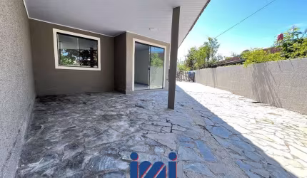 Casa em condomínio a 335 metros do mar