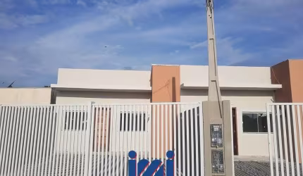 Casa próximo a rodovia a venda em Canoas
