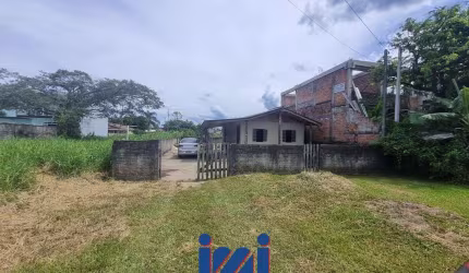 Casa com Terreno no Nereidas