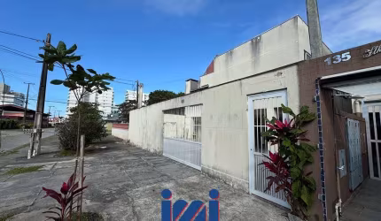 Apartamento a venda no centro de Matinhos