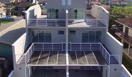 Triplex alto padrão a venda em Guaratuba