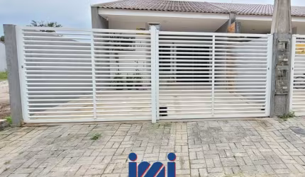 Casa com piscina em Praia de Leste