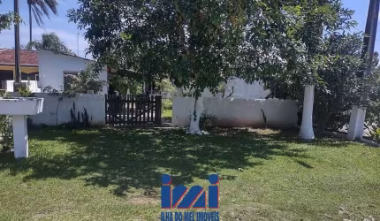 Casa com kitnet a venda em Guaratuba
