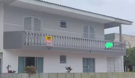 Apartamento próximo do mar em Ipanema