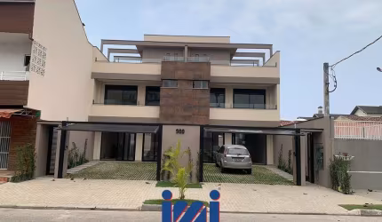 sobrados triplex alto padrão a venda em Guaratuba